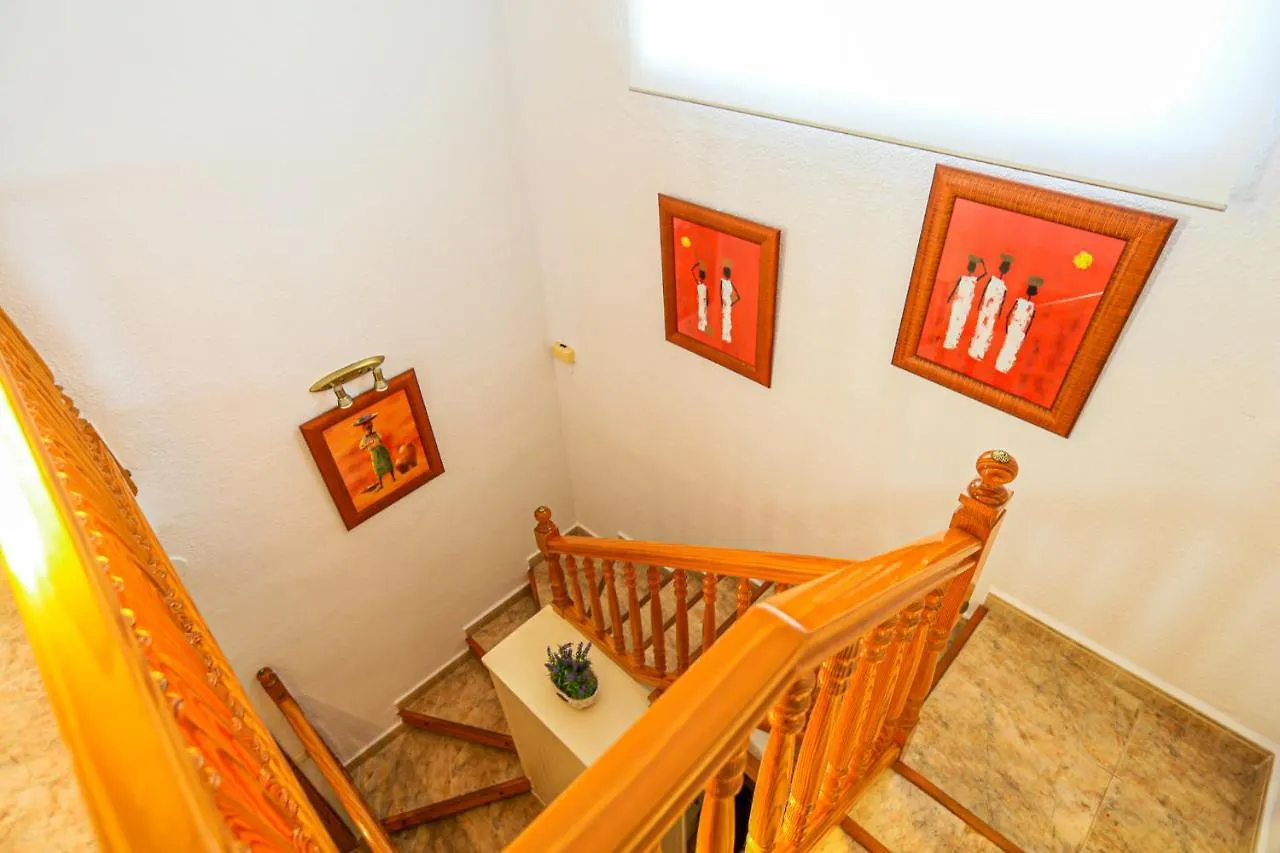 Villa Albada - Only Families Miami Playa İspanya